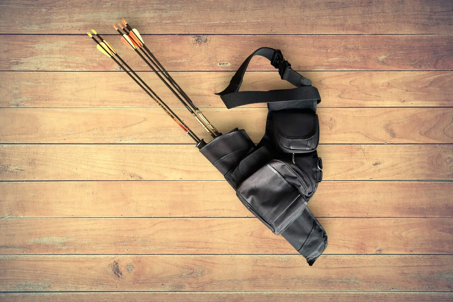 Köcher Pfeile Seitenköcher mit Pfeilen